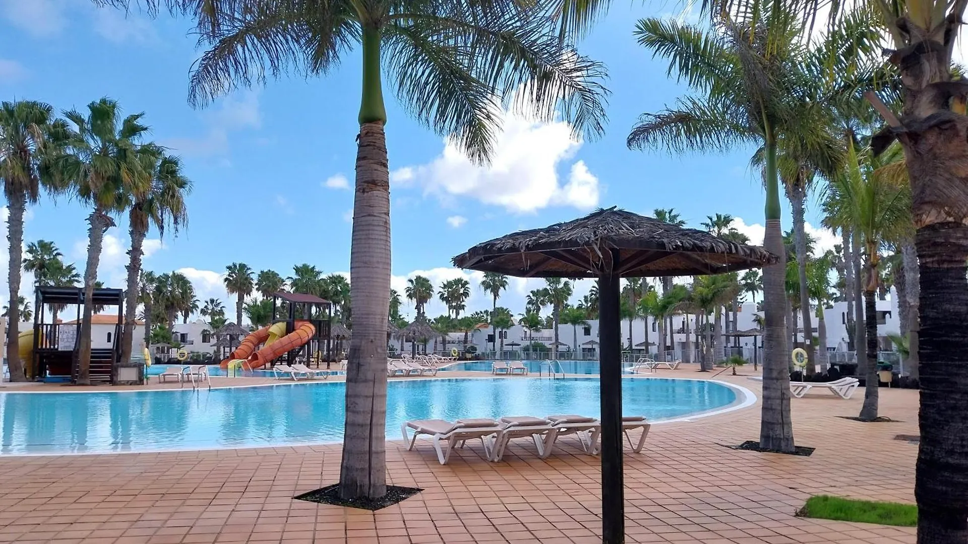 Brightblue Oasis By Sea You There Fuerteventura Corralejo Spain